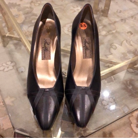 ⭐️Pillow Vale Amalfi Pumps Made in Italy NWT - Picture 9 of 15